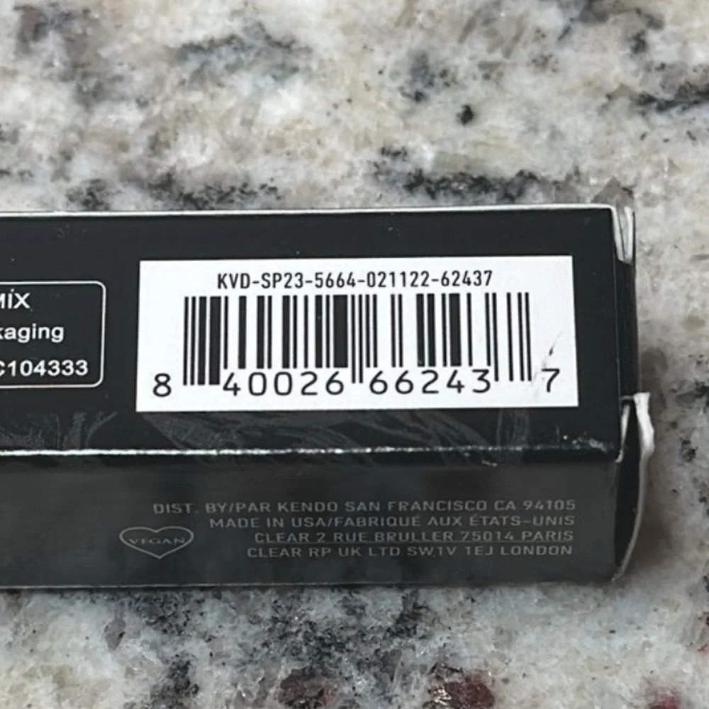 Kat Von D Queen of Poisons Liquid Lipstick